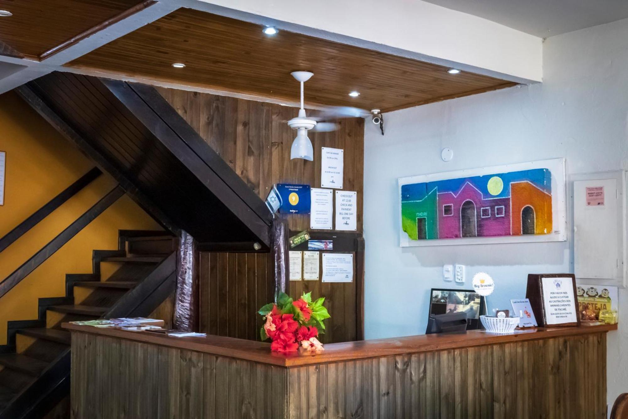 O Pharol Hostel E Pousada イタカレ エクステリア 写真