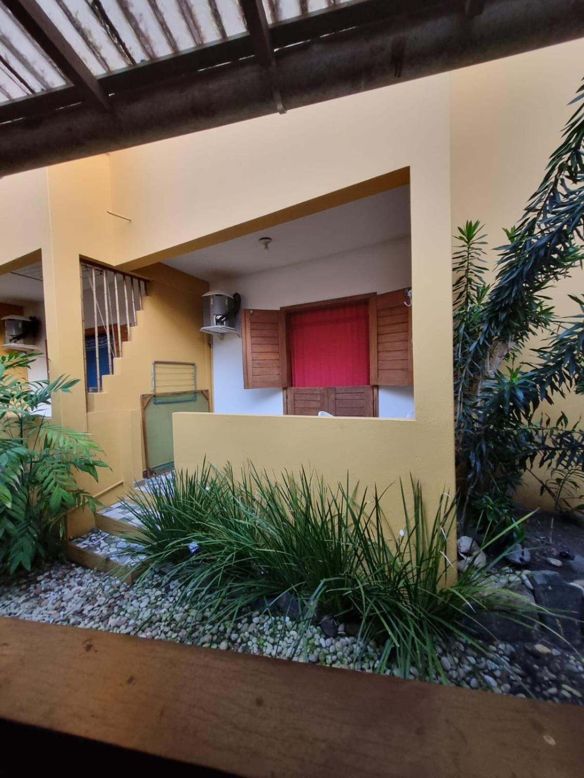 O Pharol Hostel E Pousada イタカレ エクステリア 写真
