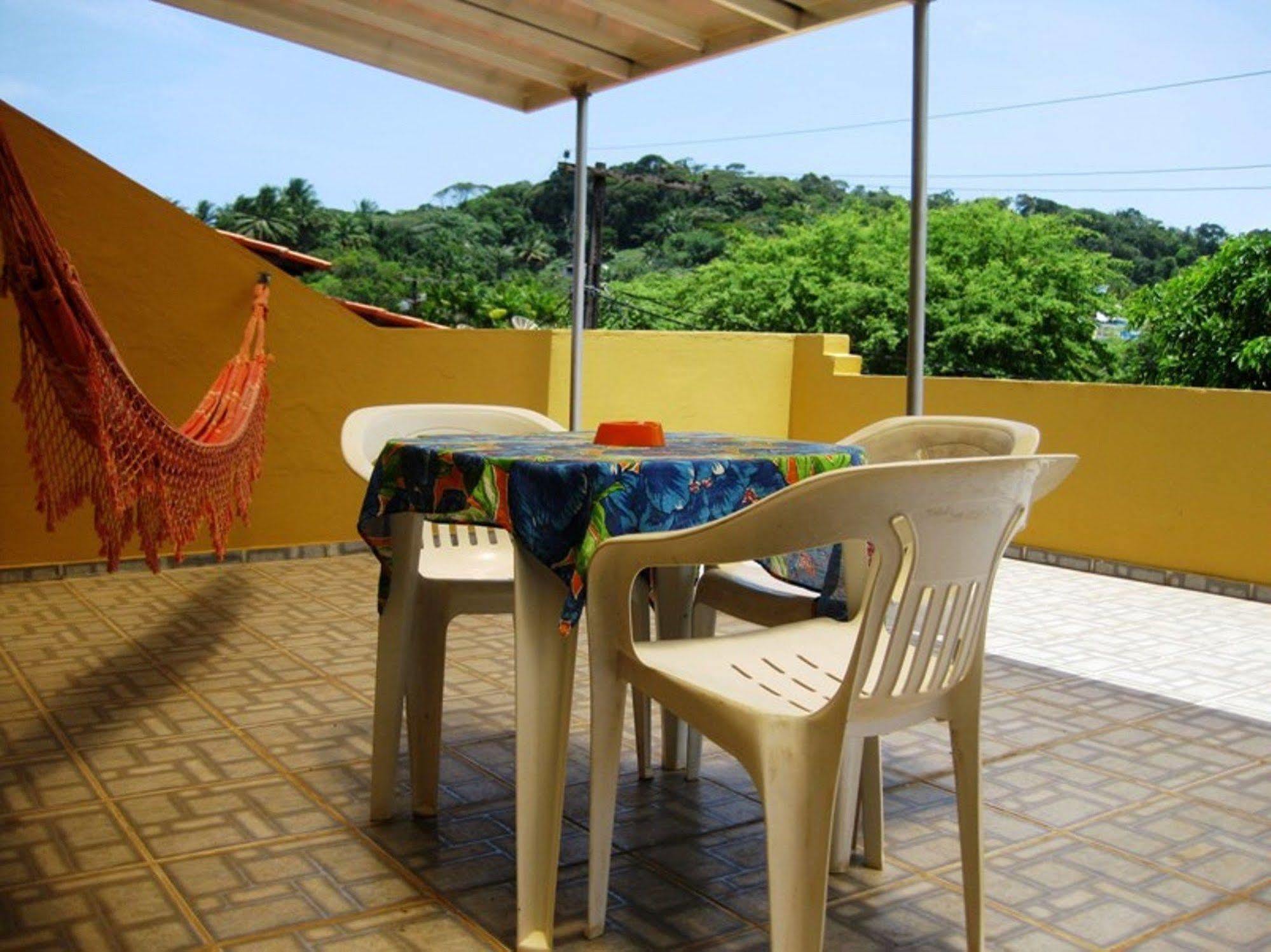 O Pharol Hostel E Pousada イタカレ エクステリア 写真
