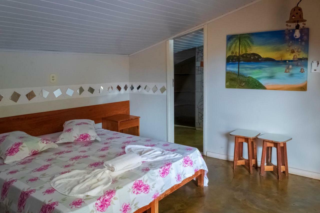 O Pharol Hostel E Pousada イタカレ エクステリア 写真